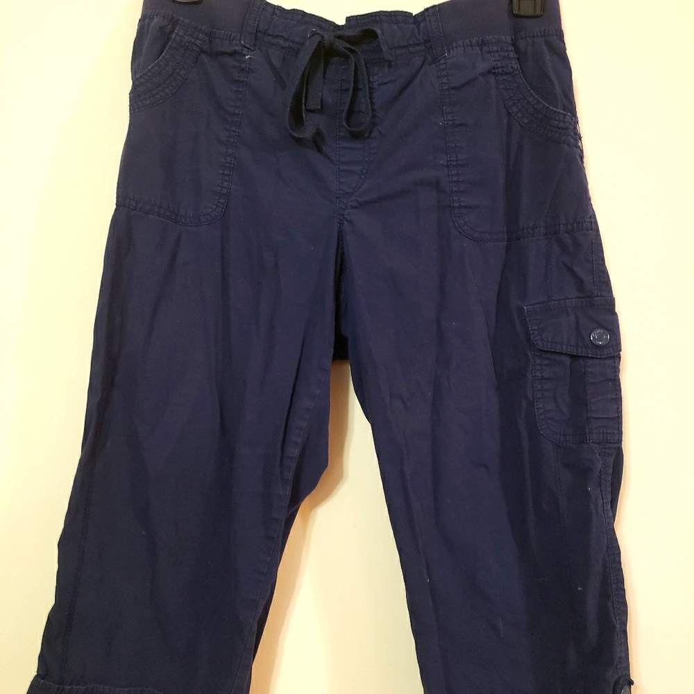 Gloria Vanderbilt pull on tie wide leg capri